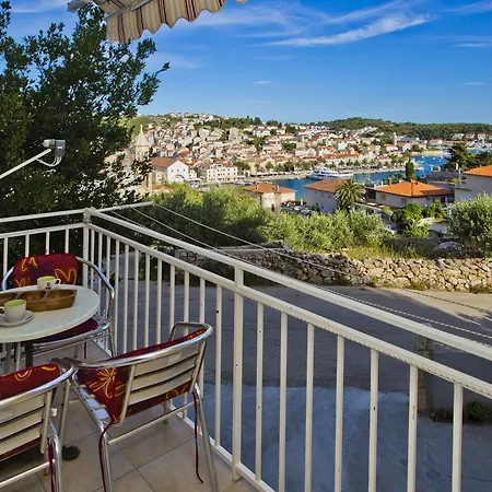 Apartment Lusy Hvar Town