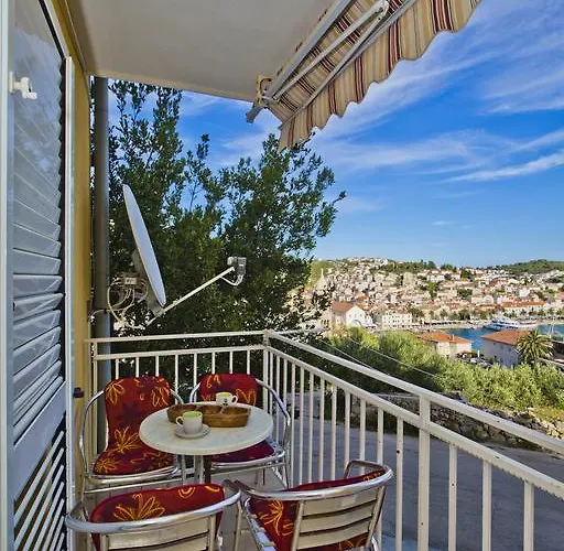 Apartment Lusy Hvar Town