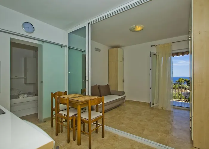 Apartment Lusy Hvar Town